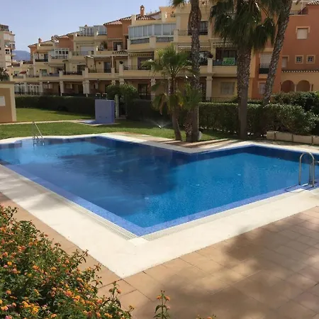 Apartment Euromar Beachfront & Parking *