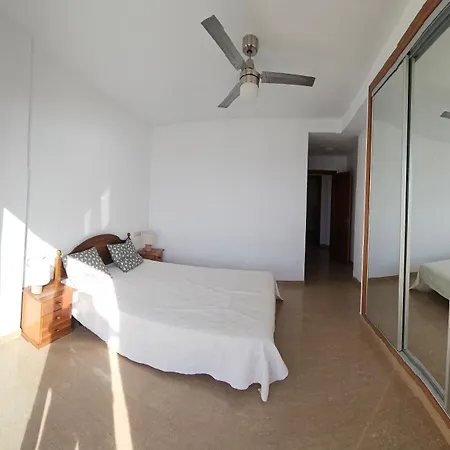 Apartment Euromar Beachfront & Parking *